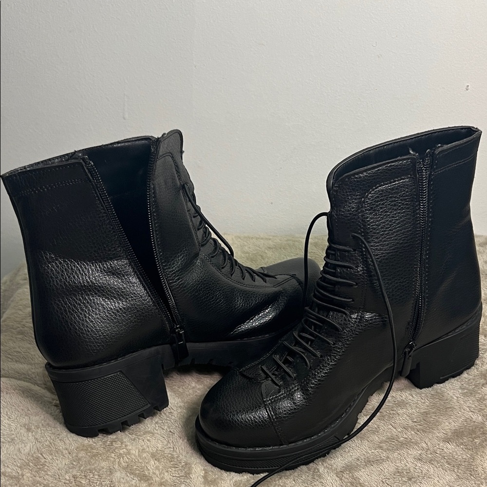 Black Leather Women's Boots